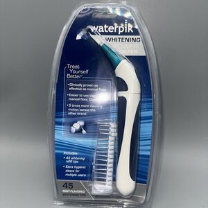 Waterpik Flosser FLW-110 Battery Operated 45 Disposable Whitening Tips New